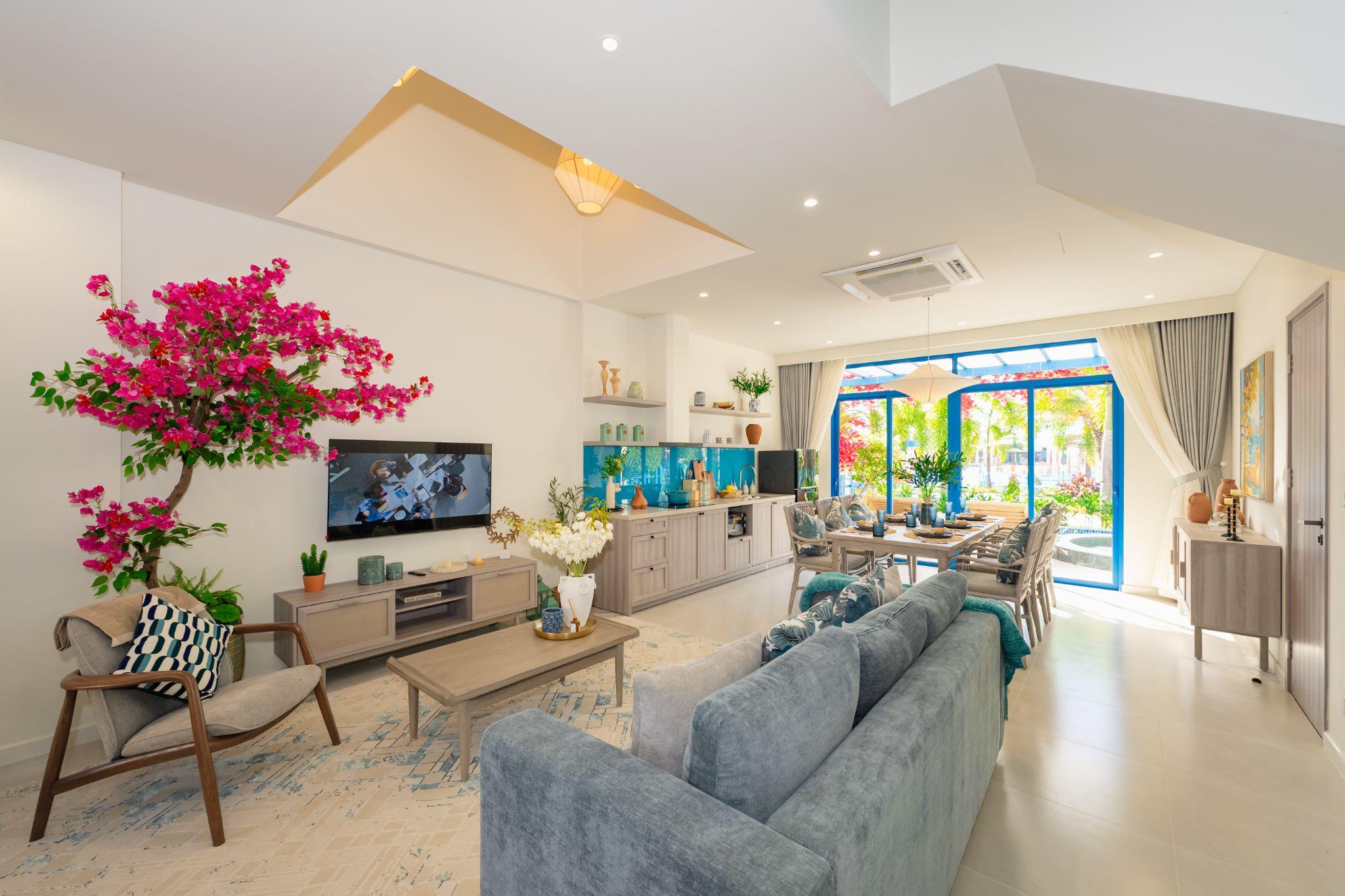CaraWorld: Điểm hẹn lý tưởng thưởng “vị” Hy Lạp giữa lòng Cam Ranh - 2