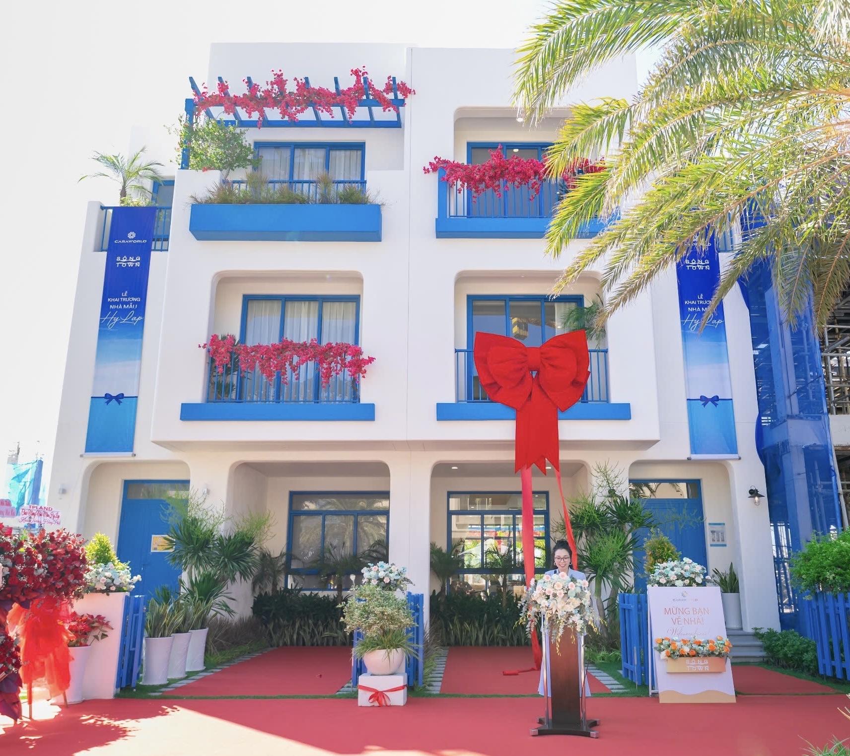 CaraWorld: Điểm hẹn lý tưởng thưởng “vị” Hy Lạp giữa lòng Cam Ranh - 1