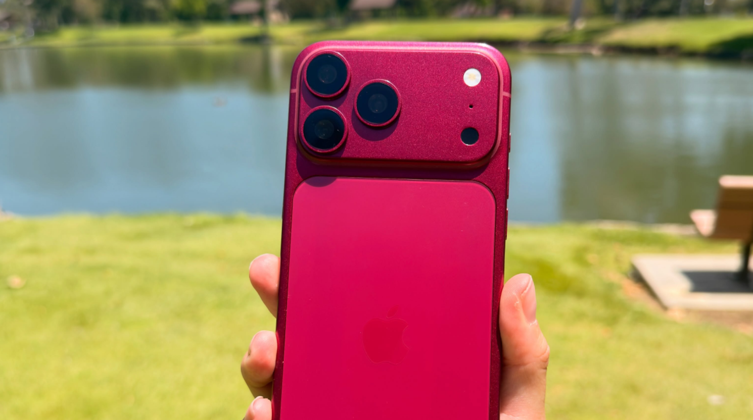 Không phải Galaxy S27 Pro, đây mới là đối thủ thực sự của iPhone 18 Pro - 2