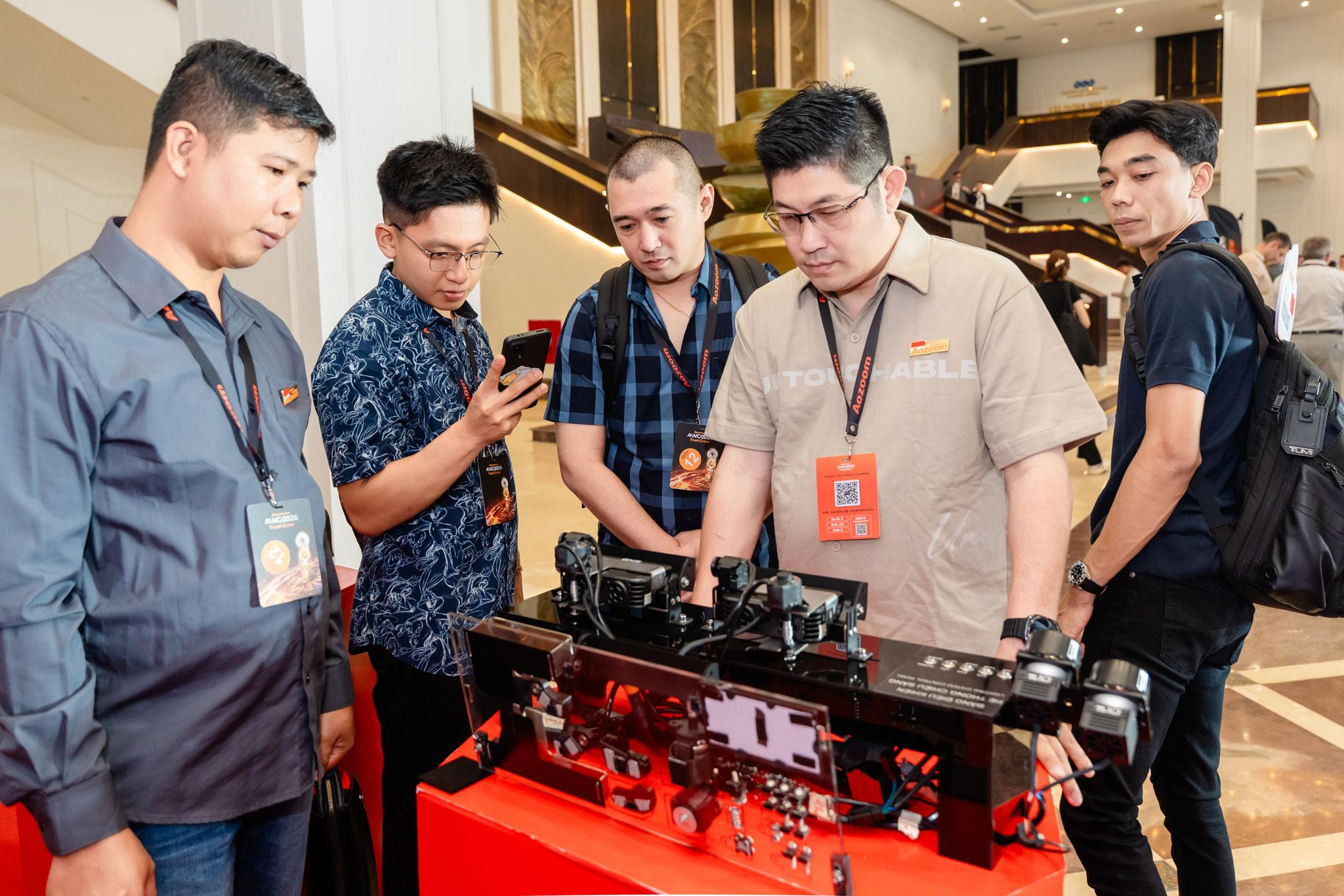 Gần 200 đối tác toàn cầu ngành phụ kiện ô tô hội tụ tại Vịnh Hạ Long trong sự kiện của AOZOOM - 2