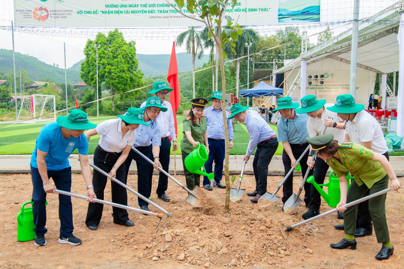 Cục Lâm nghiệp và Kiểm lâm cùng C.P. Việt Nam thúc đẩy trồng cây, phục hồi rừng trên cả nước - 5