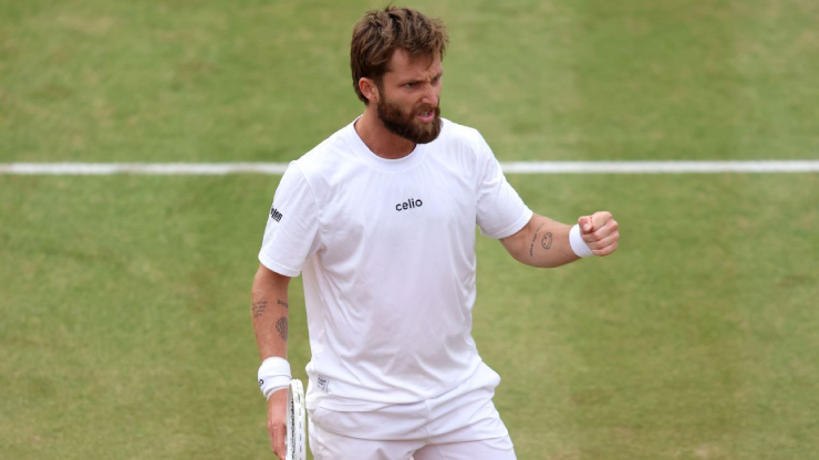 "Trai hư" nước Pháp vừa phỏng vấn vừa văng tục mặc MC van xin, làng tennis sốc nặng - 2