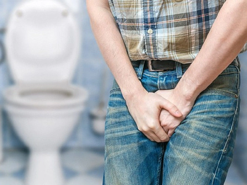 5 thay đổi nhỏ mang lại hiệu quả bền vững cho bàng quang, tránh xa tiểu đêm khi về già - 3