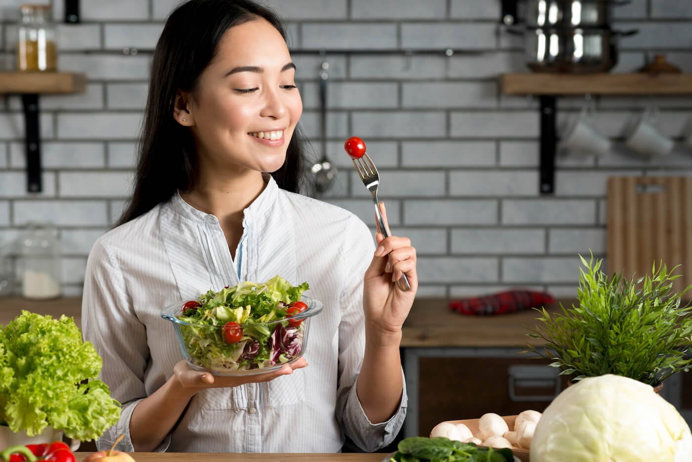 5 thay đổi nhỏ mang lại hiệu quả bền vững cho bàng quang, tránh xa tiểu đêm khi về già - 2