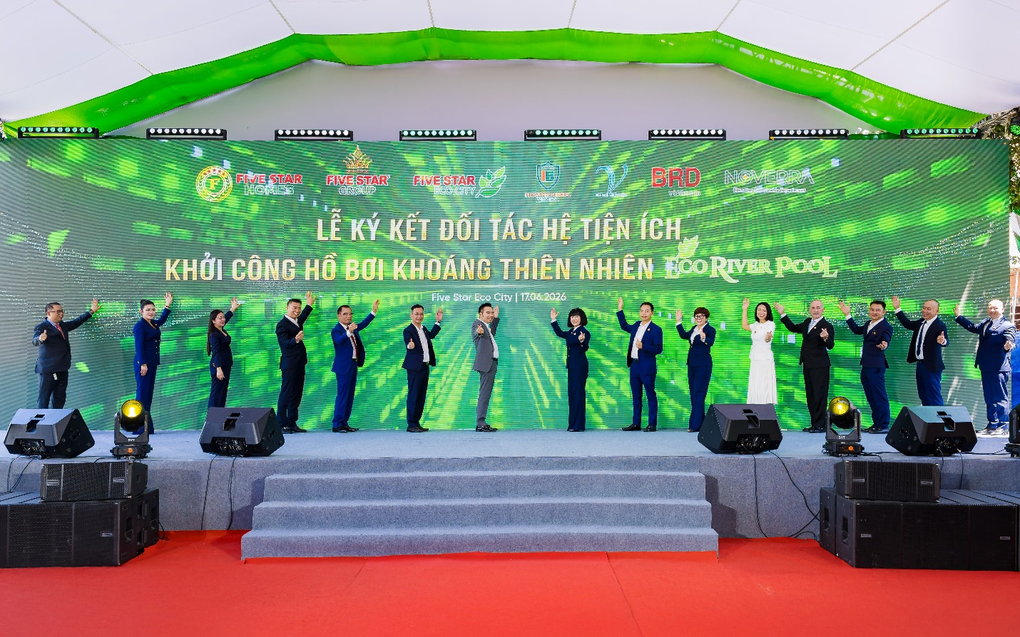 Sau lễ ký kết hệ tiện ích, The Royal - Phân khu thuộc Five Star Eco City Chính thức ra mắt - 1