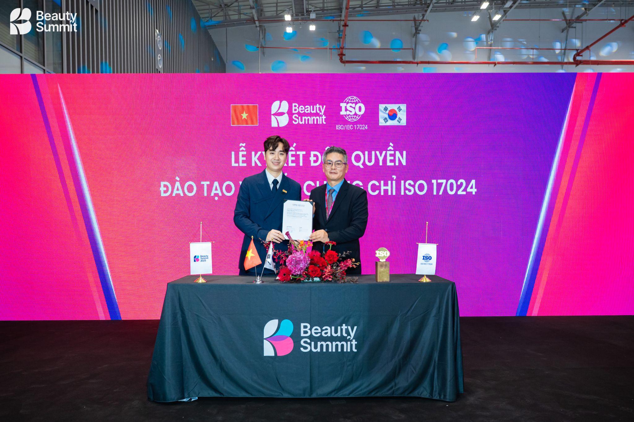 Thân Minh Hoàng từ chàng lễ tân khách sạn đến CEO đại diện phân phối USOLAB tại Việt Nam - 3