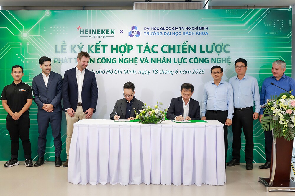 HEINEKEN Việt Nam và Trường Đại học Bách Khoa - ĐHQG TP.HCM ký kết hợp tác chiến lược thúc đẩy phát triển ứng dụng công nghệ và nguồn nhân lực công nghệ - 1