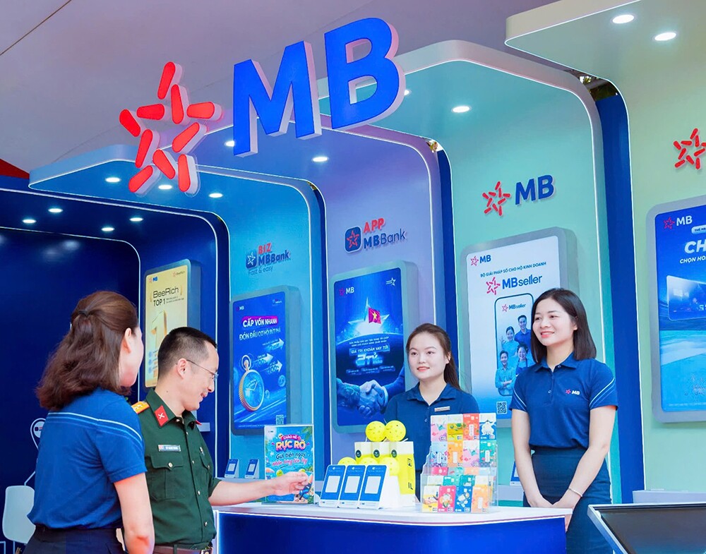 MB đồng hành cùng doanh nghiệp quân đội thúc đẩy chuyển đổi số và phát triển bền vững - 1