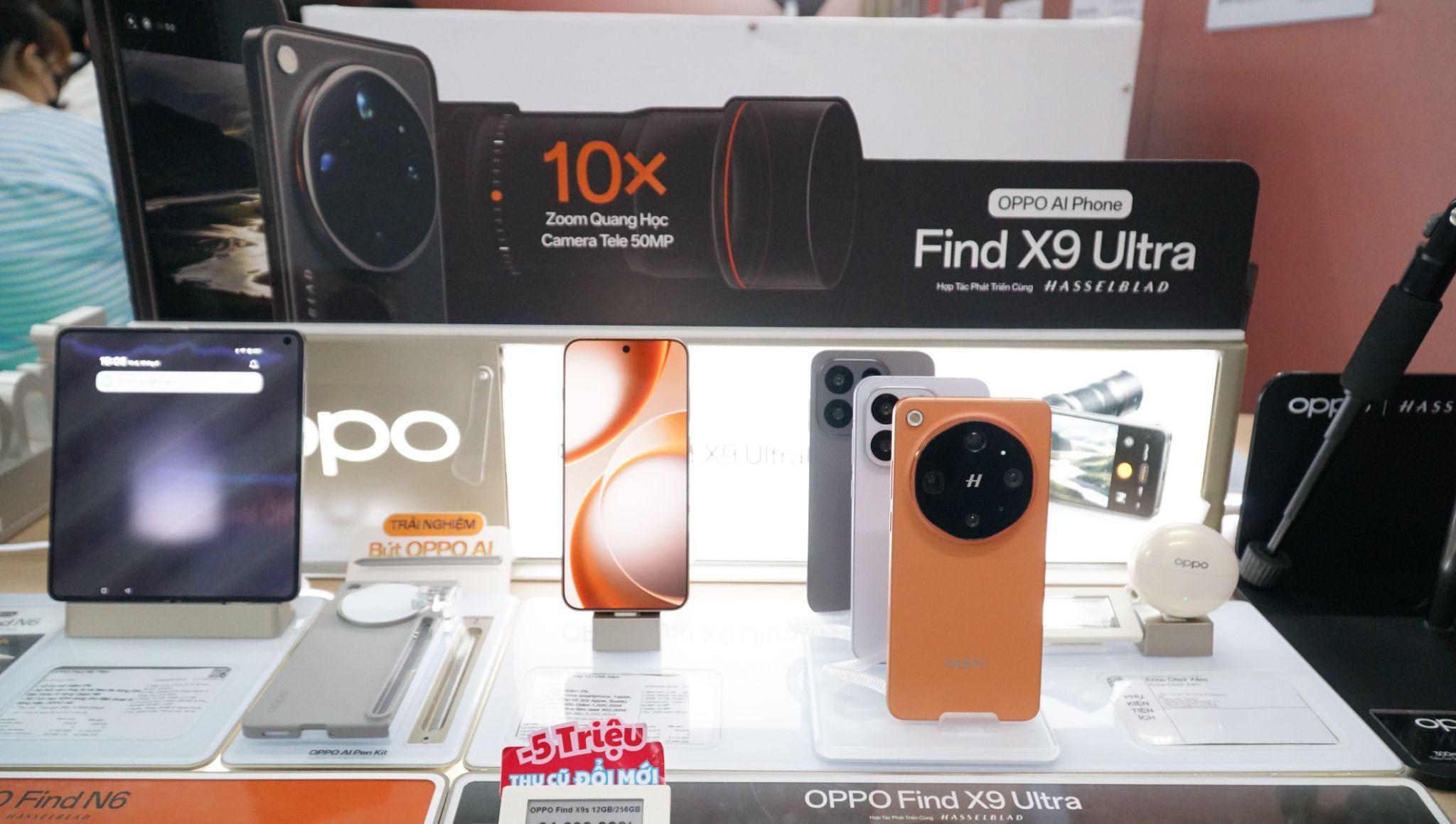 Tín đồ công nghệ đồng loạt đổ bộ Thế Giới Di Động, mang Ultra cũ đổi siêu phẩm OPPO Find X9 Ultra - 2
