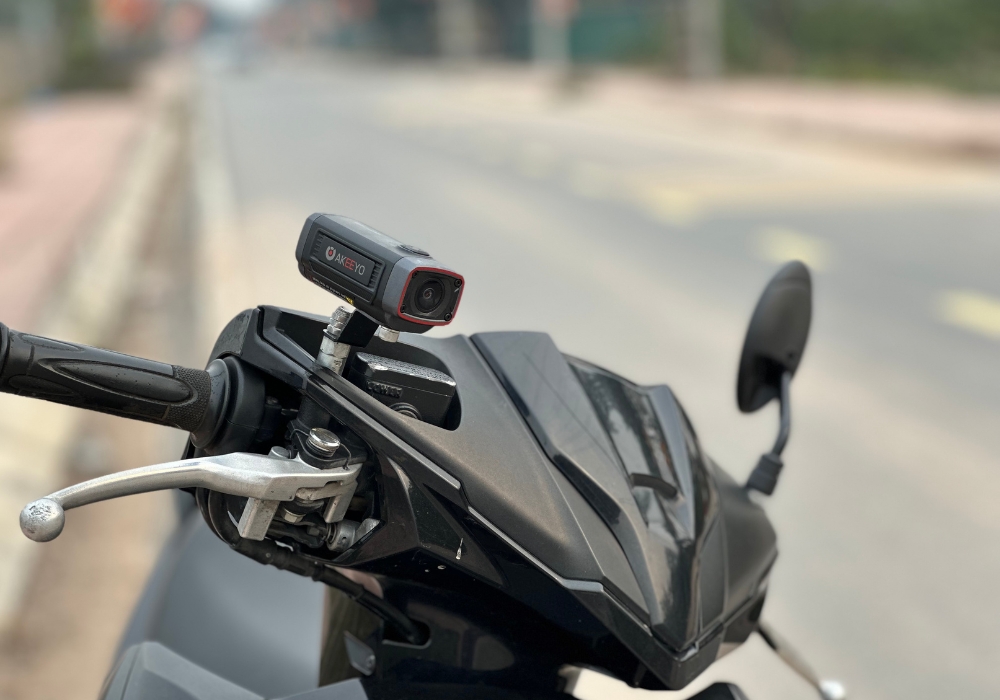 Nếu đang tìm hiểu về camera hành trình xe máy thì Akeeyo là một nhãn hiệu khó lòng bỏ qua - 2
