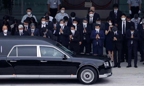 Khoảng trống vô cùng lớn ông Abe để lại ở Nhật Bản sau khi bị ám sát - 2