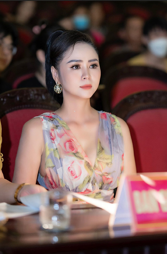 Nữ hoàng Hoa hồng Bùi Thanh Hương cùng NSND Minh Hòa chọn “Người đẹp Hoa Lư” - 5