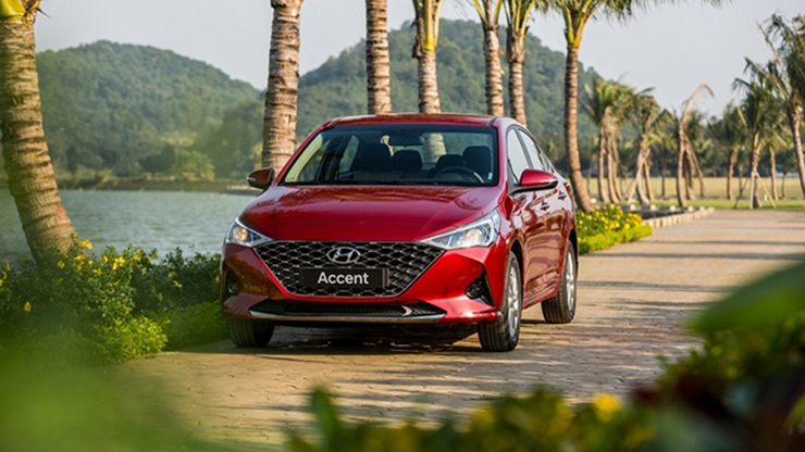 Đại lý giảm giá Hyundai Accent, tạo đà "vượt mặt" Toyota Vios - 2