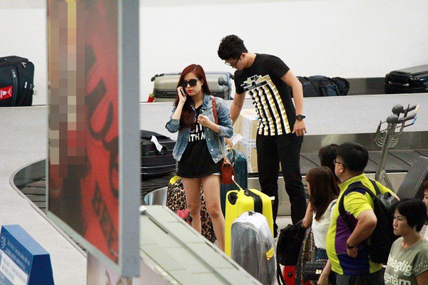 Hoàng Thùy Linh, hoa hậu Việt lộ nhan sắc thật qua loạt ảnh "bị chụp lén" ở sân bay - 4