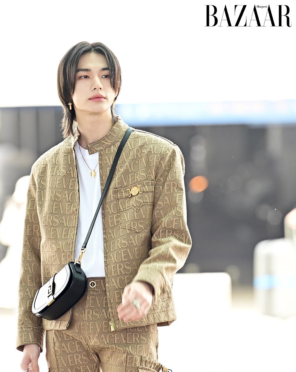 Versace lại chiêu mộ đại sứ toàn cầu mới là một Idol Hàn Quốc - 4