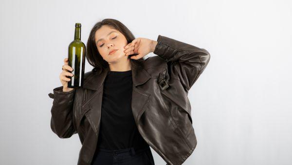 Dân nhậu chú ý, uống rượu thường xuyên sẽ làm giảm 5 chức năng chính của cơ thể - 1