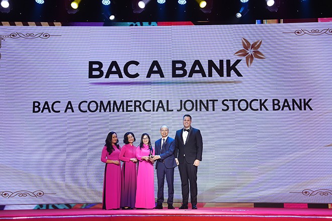 Bac A Bank giành 02 giải thưởng lớn tại lễ trao giải “Nơi làm việc tốt nhất châu Á 2023” - 1