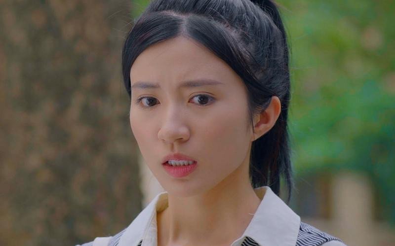 2 cô bạn thân vô duyên khiến khán giả nóng mắt trong "Món quà của cha" - 1