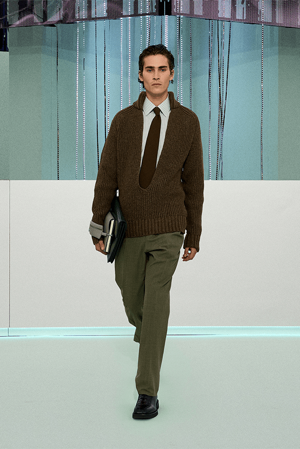 BOSS lăng xê thời trang "trí tuệ nhân tạo" - 18