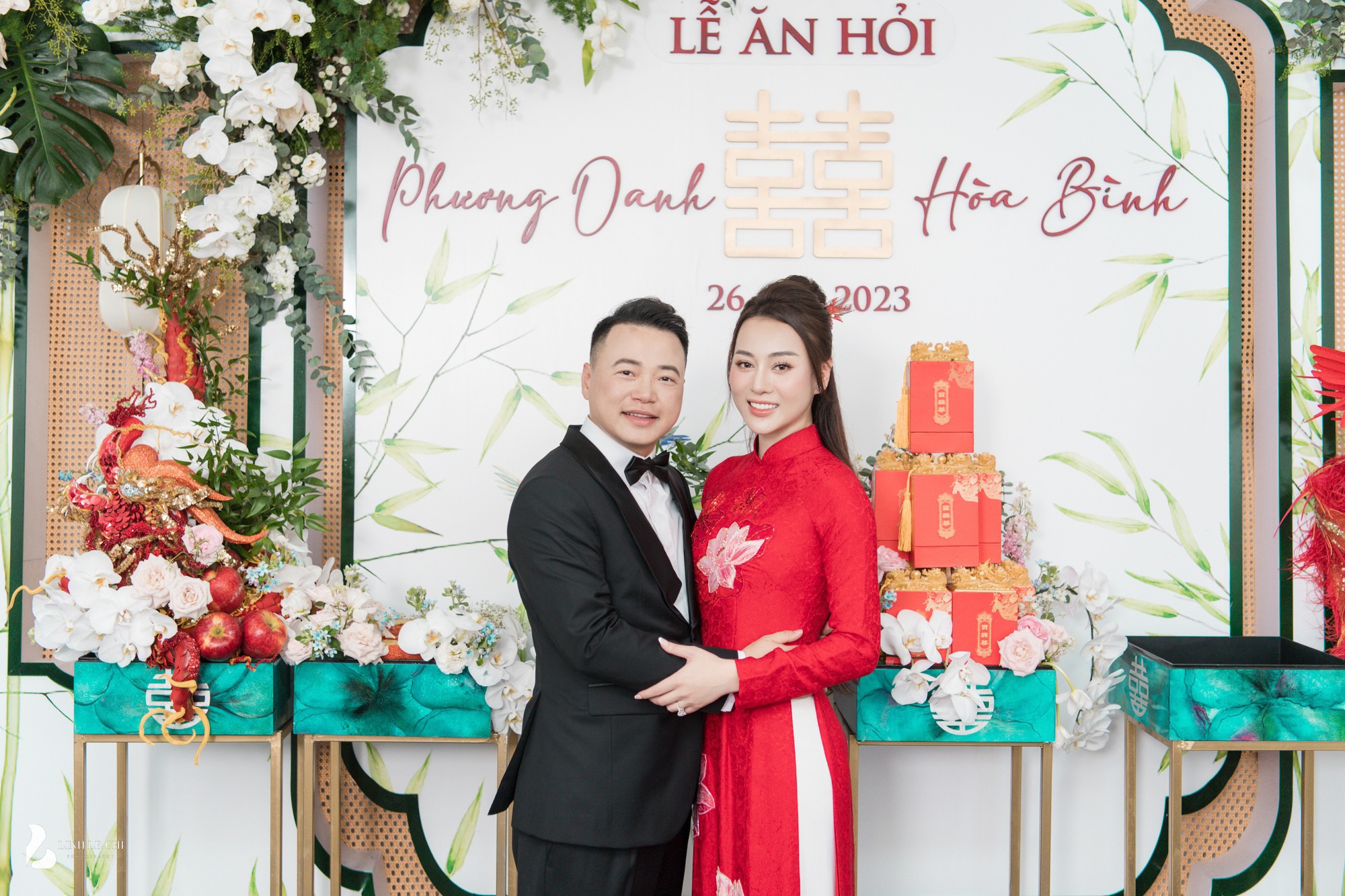 Phương Oanh tung ảnh diện váy cưới gợi cảm, đám cưới Shark Bình đang đến gần - 4