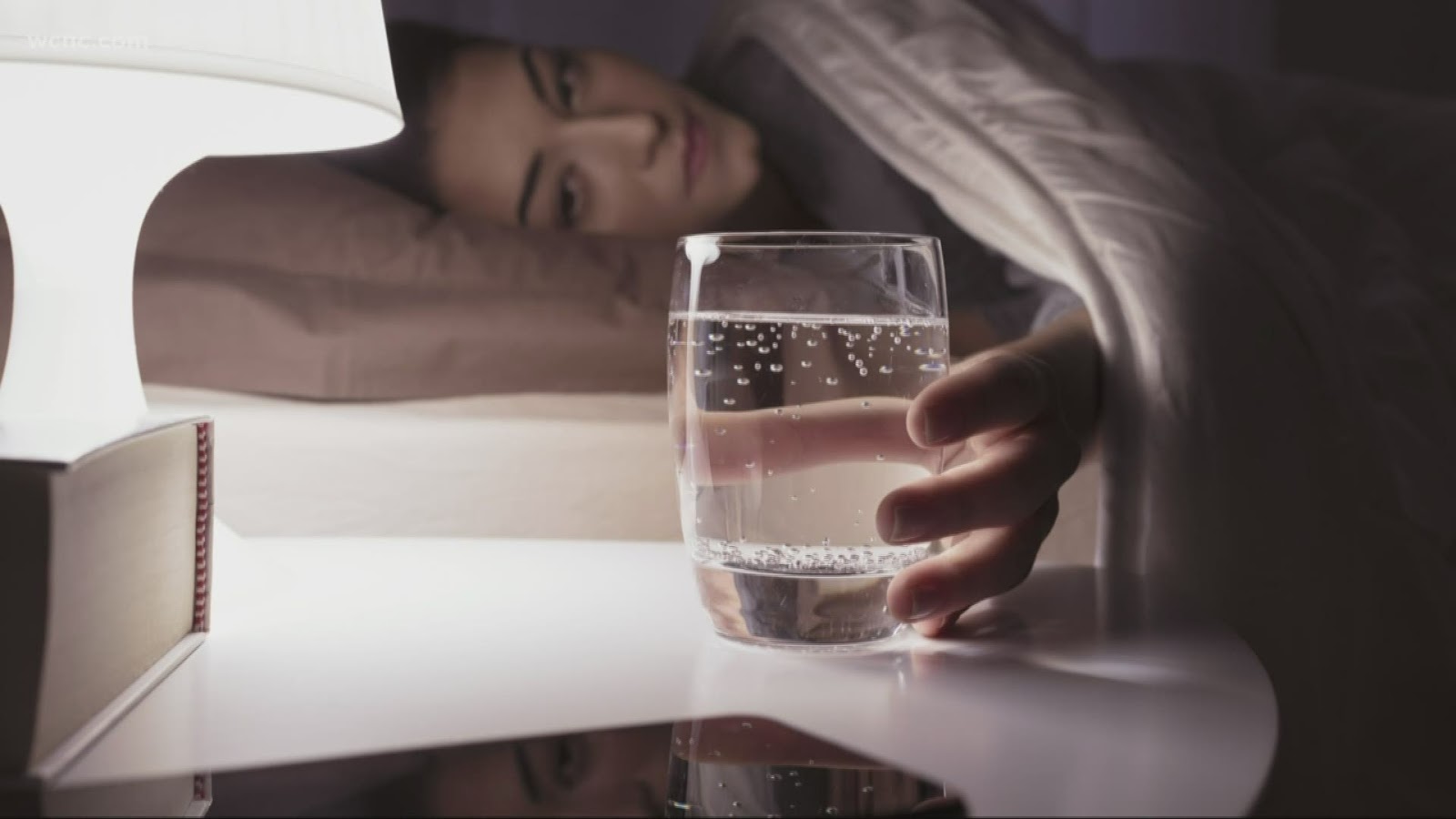 6 cách cải thiện tiểu đêm, ngủ một mạch đến sáng không phải dậy đi vệ sinh  - 2