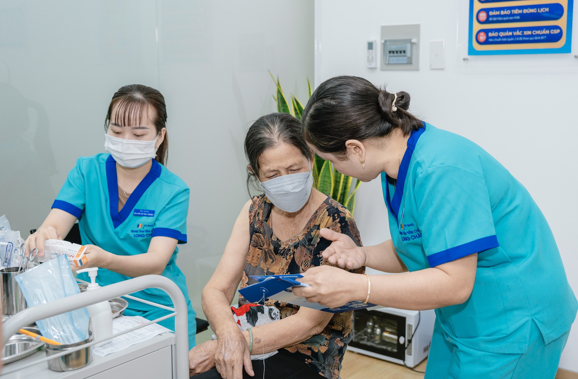 Long Châu miễn phí vắc xin Bạch hầu - Uốn ván TD đồng hành cùng người dân Nghệ An và Bắc Giang phòng bệnh - 2