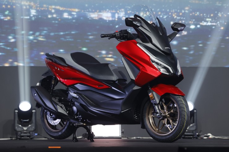 Ra mắt xe ga mới Honda Forza 350, giá nhỉnh 128 triệu đồng - 6