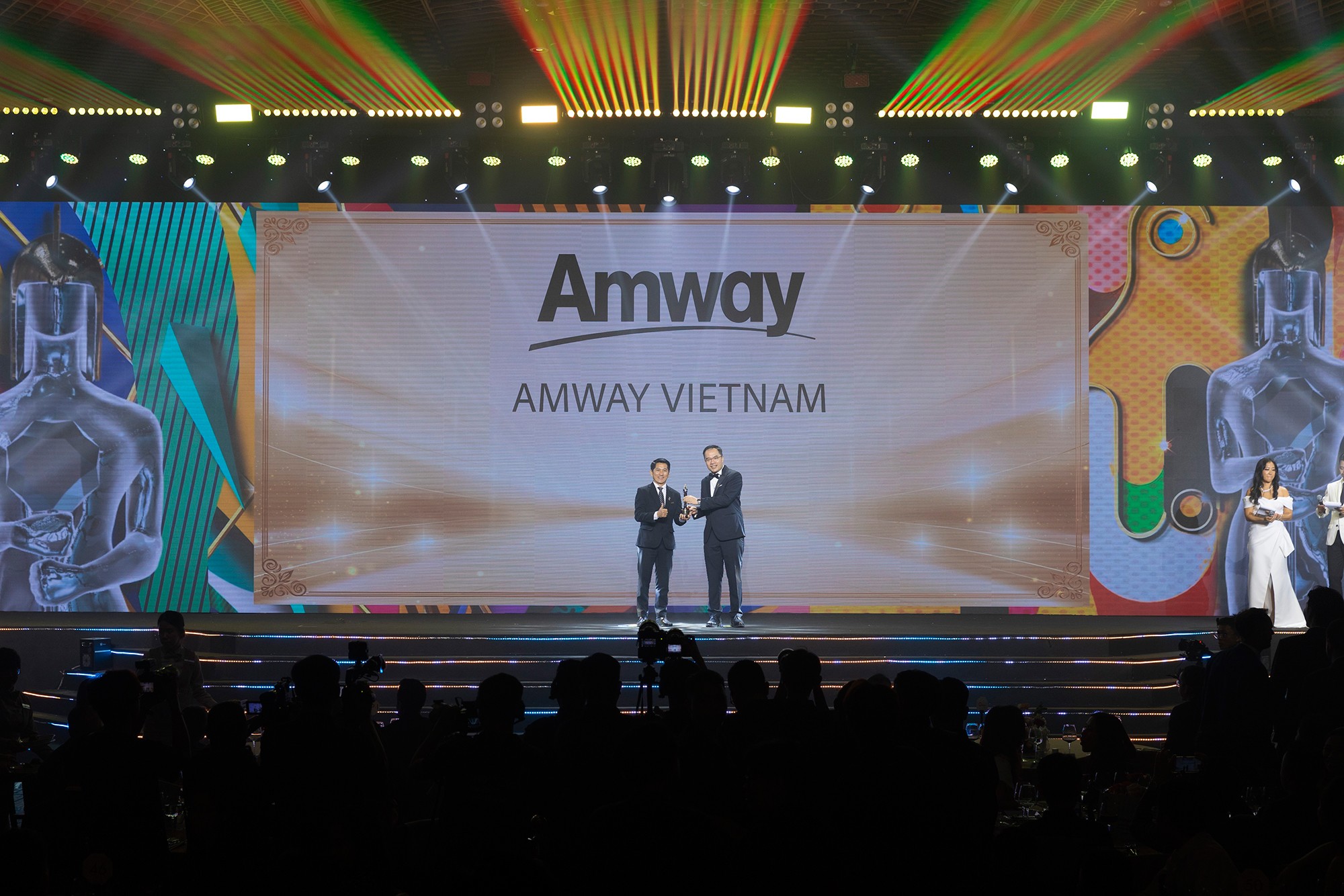 Amway Việt Nam nửa thập kỷ giữ vững danh hiệu “Nơi làm việc tốt nhất châu Á” - 1
