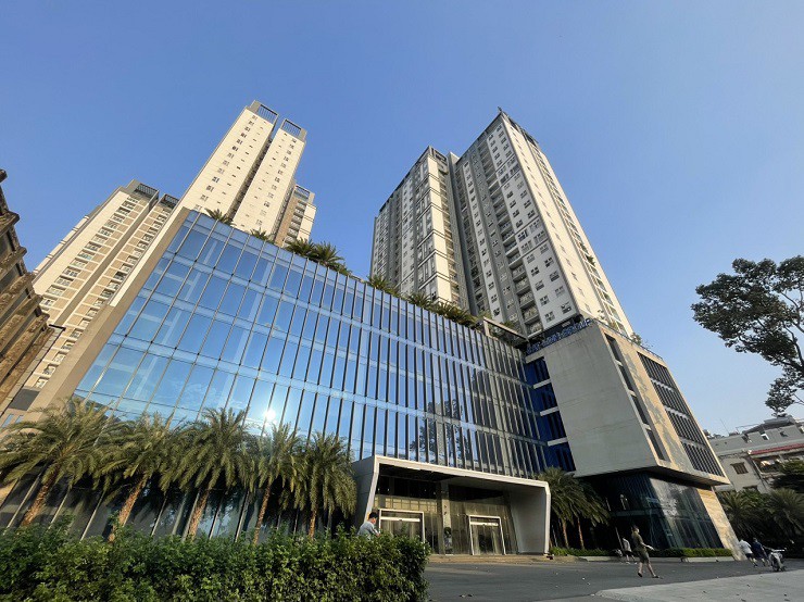 Loạt căn hộ chung cư, penthouse được ngân hàng hạ giá cả tỷ đồng vẫn ế - 1