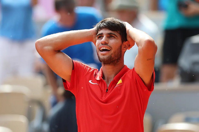 Không phải Novak Djokovic, đây mới là người đứng đầu danh sách những tay vợt “hái ra tiền” - 1