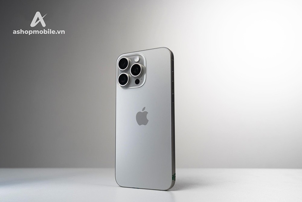 Điểm danh 4 mẫu iPhone cũ giá giảm mạnh, đáng mua dịp 2/9 - 3