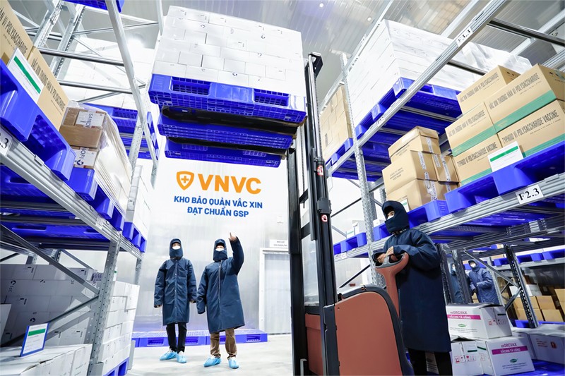 VNVC tiêm đầu tiên vắc xin sốt xuất huyết cho người dân Việt Nam  - 4