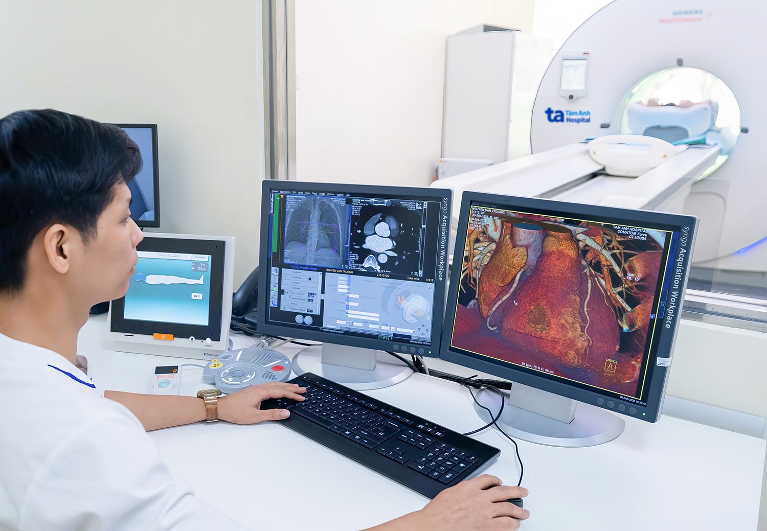 Vận hành “siêu máy CT” tại TP.HCM nhân thời khắc lịch sử “sắp xếp lại Giang Sơn”  - 3