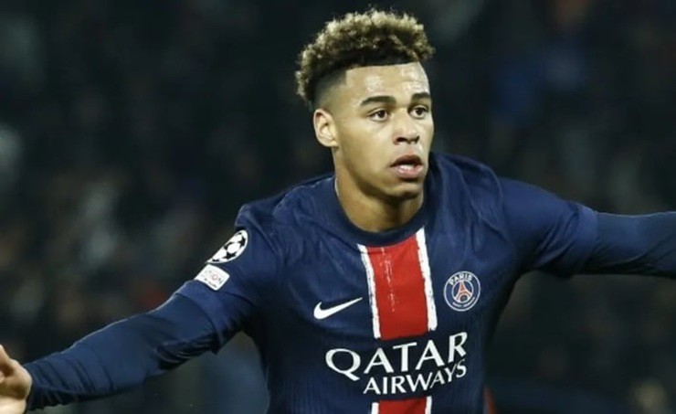 “Cậu bé vàng” của nước Pháp Desire Doue đang kiếm được bao nhiêu tiền tại PSG? - 3