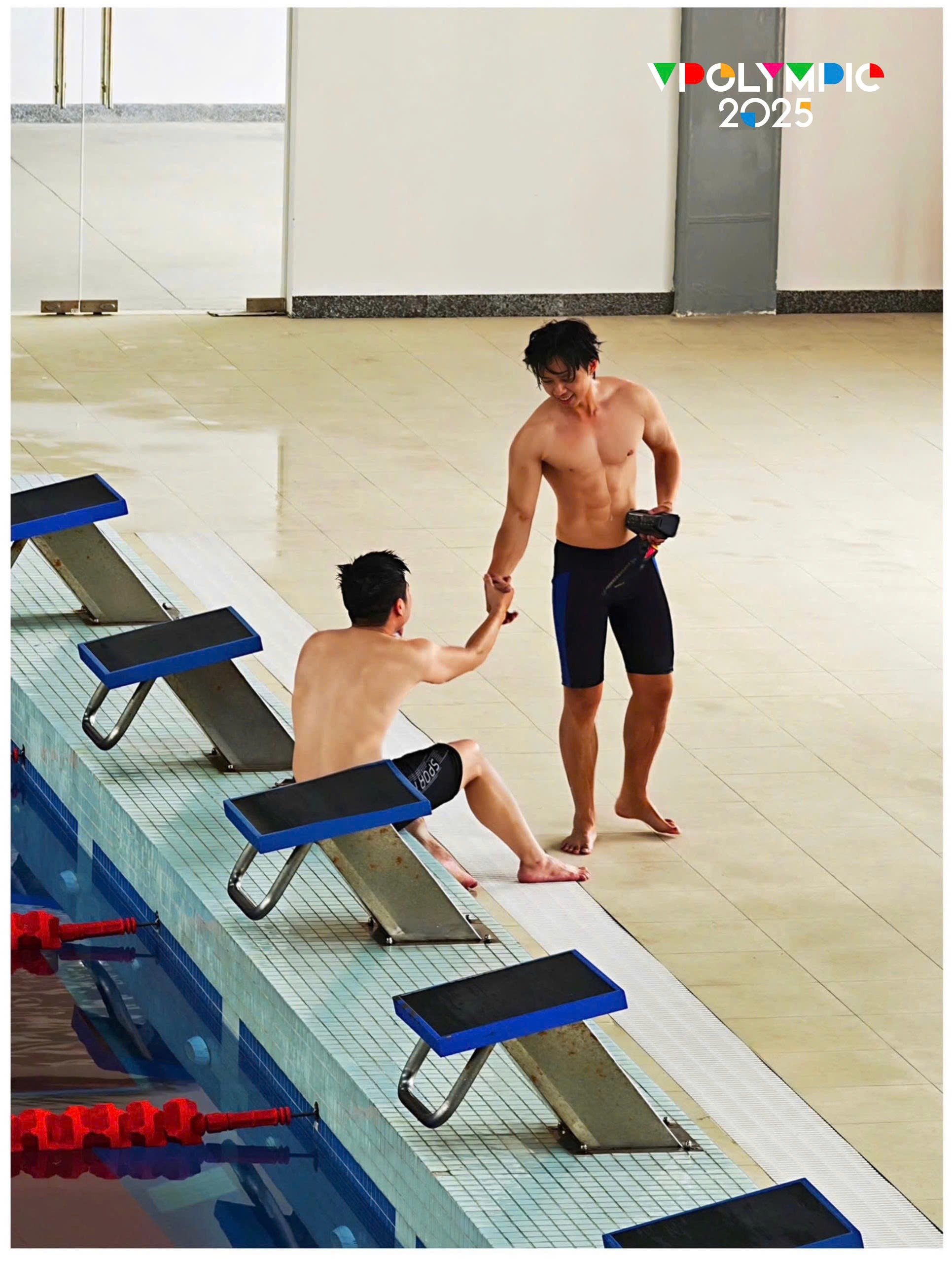 Visual “tuyệt đối điện ảnh” của trai xinh, gái đẹp nhà bank xanh lá - 7