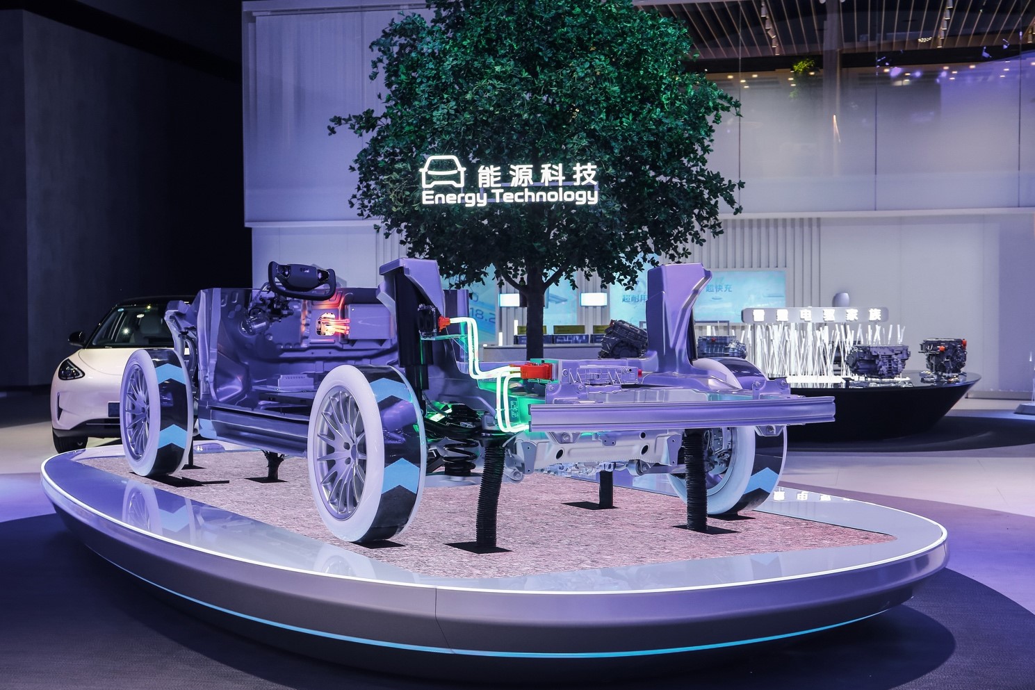 Giải mã “kim chỉ nam sống còn” của ông lớn ngành ô tô Geely - 1