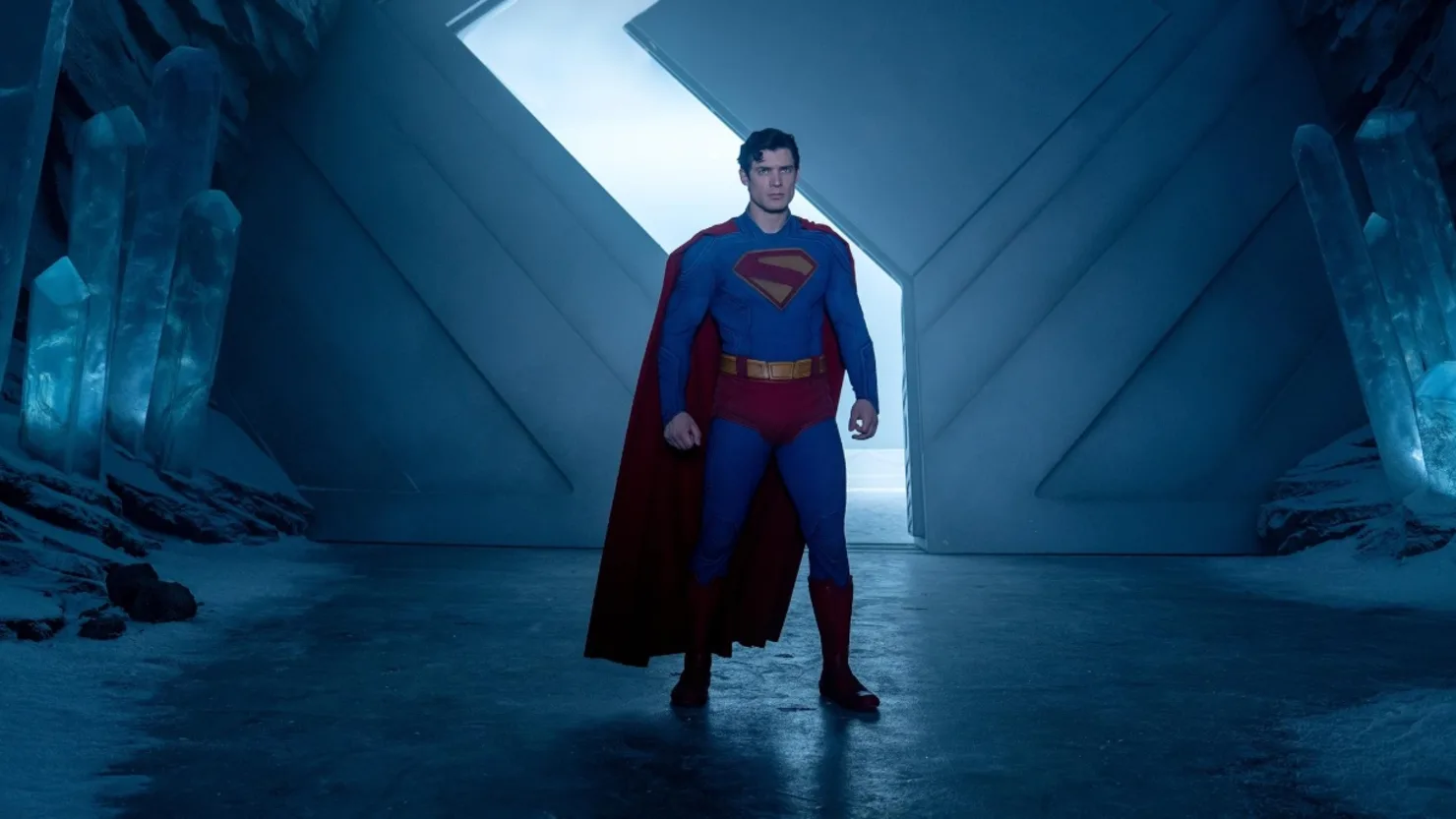 Bom tấn “Superman” thu về 22,5 triệu USD chỉ sau vài giờ - 1