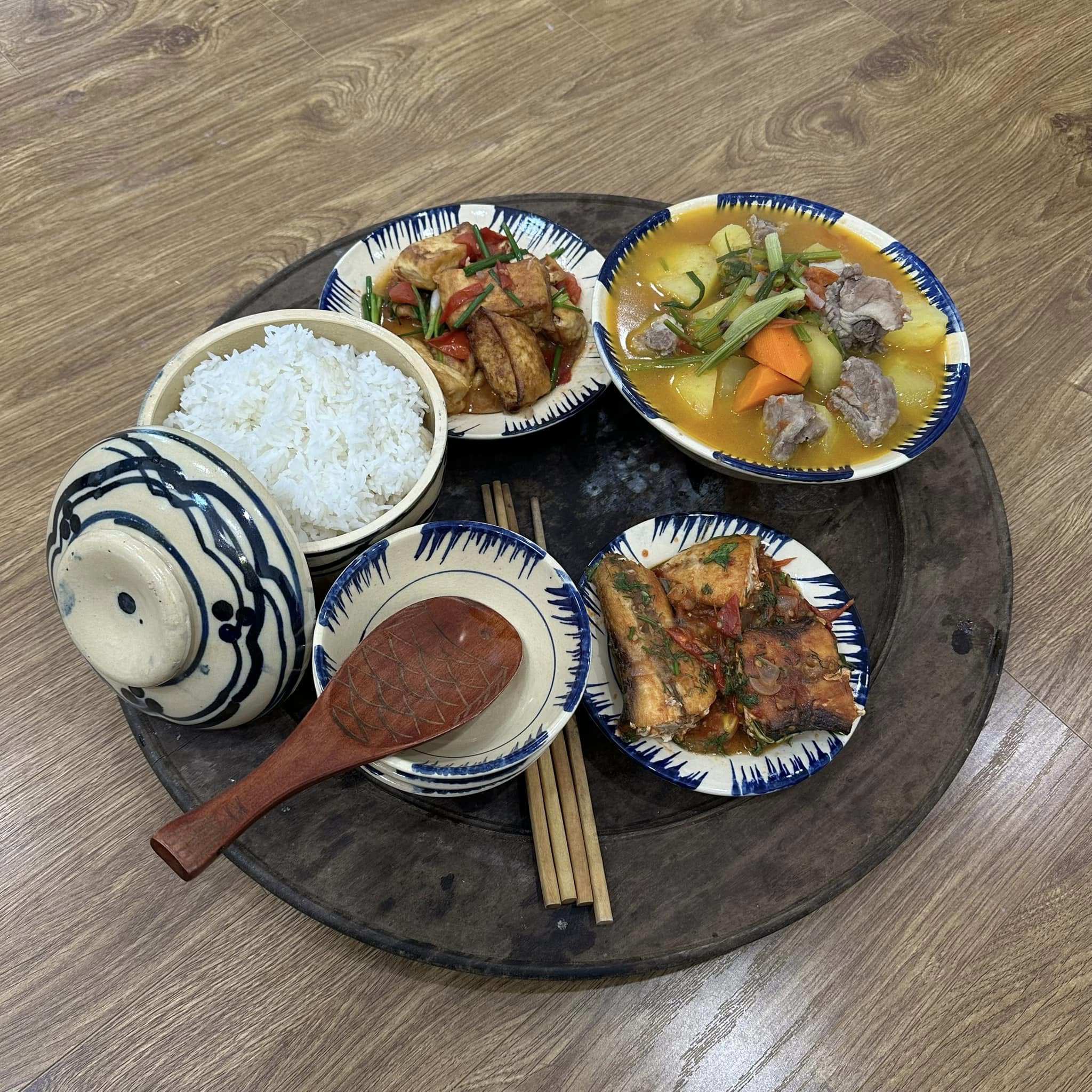 Thực đơn ăn hoài không chán cho gia đình 3 người - 12