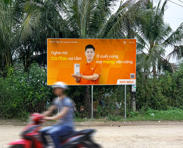 FPT ‘phủ cam’ toàn quốc: 1000 lời chào đậm bản sắc Việt bằng quảng cáo sáng tạo - 2