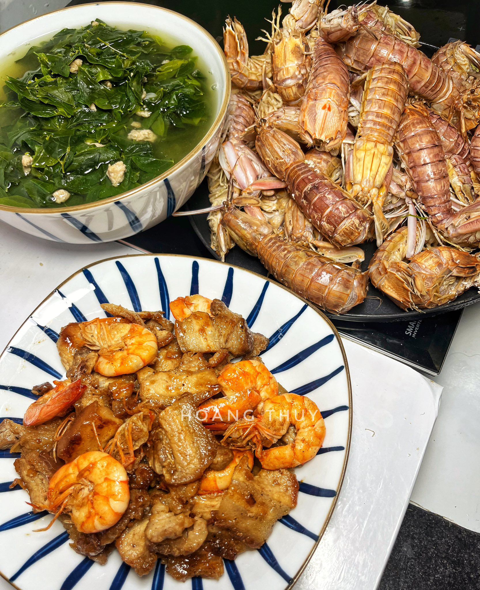 Cơm nhà chỉ cần 1 canh 1 mặn của mẹ bỉm sữa vẫn khiến chồng con mê tít - 1