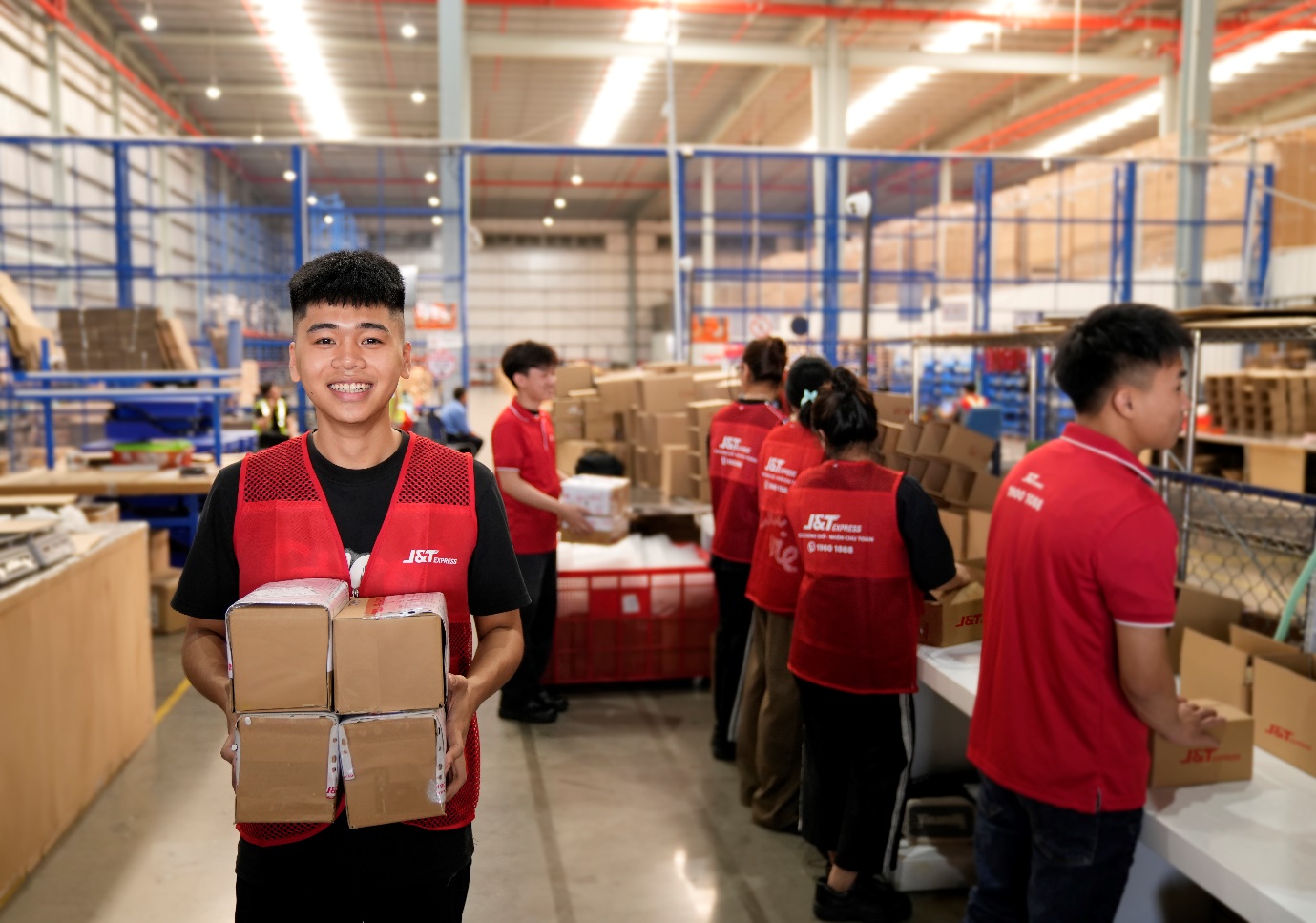 Vận chuyển sản phẩm công nghệ cao: Yếu tố then chốt nâng tầm trải nghiệm người dùng - 2