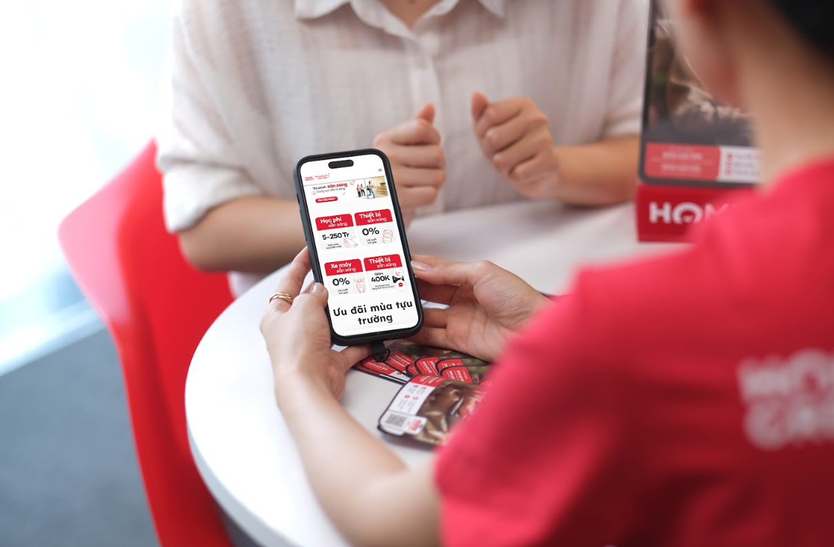 Mùa tựu trường an tâm tài chính cùng Home Credit - 2