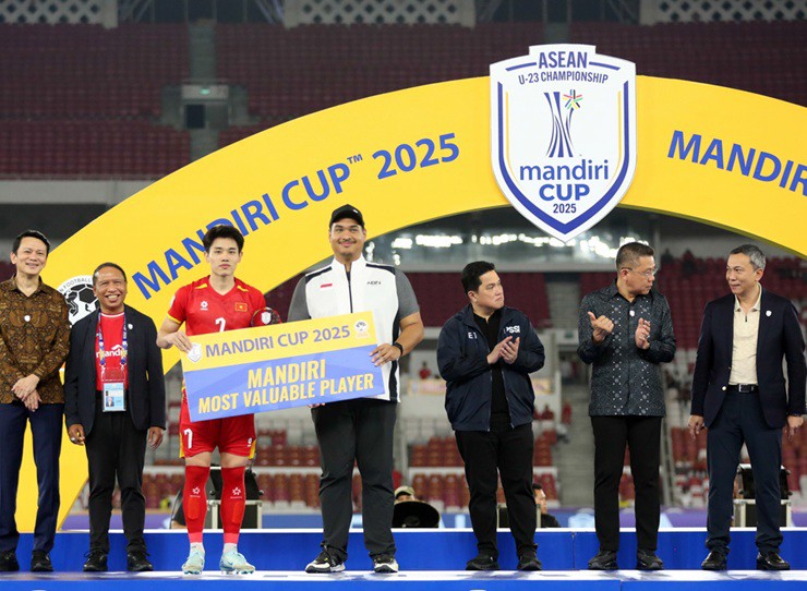 Xuất sắc nhất giải U23 Đông Nam Á 2025, Nguyễn Đình Bắc đắt giá thế nào? - 2