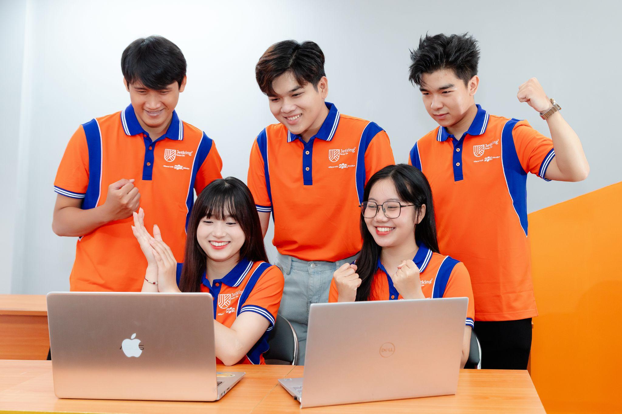 FPT Jetking khai trương cơ sở mới tại TP HCM: Bước tiến mới trong đào tạo công nghệ - 5