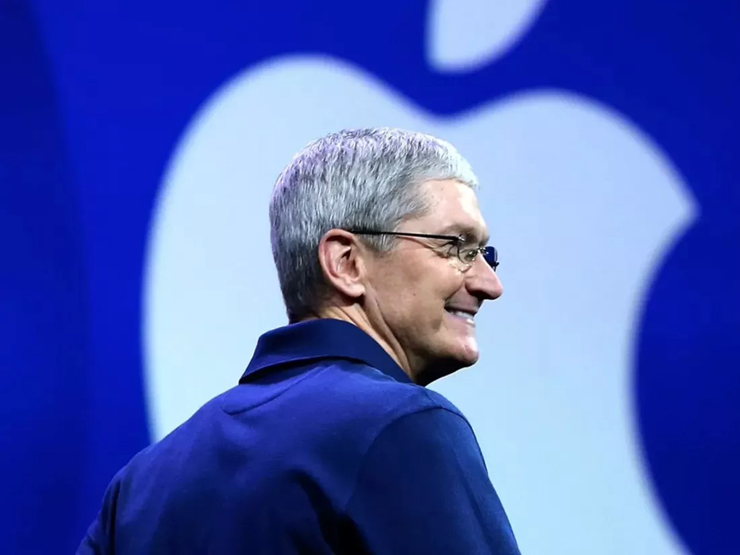 Thời gian "trị vì" Apple của CEO Tim Cook đã dài hơn cả Steve Jobs - 1
