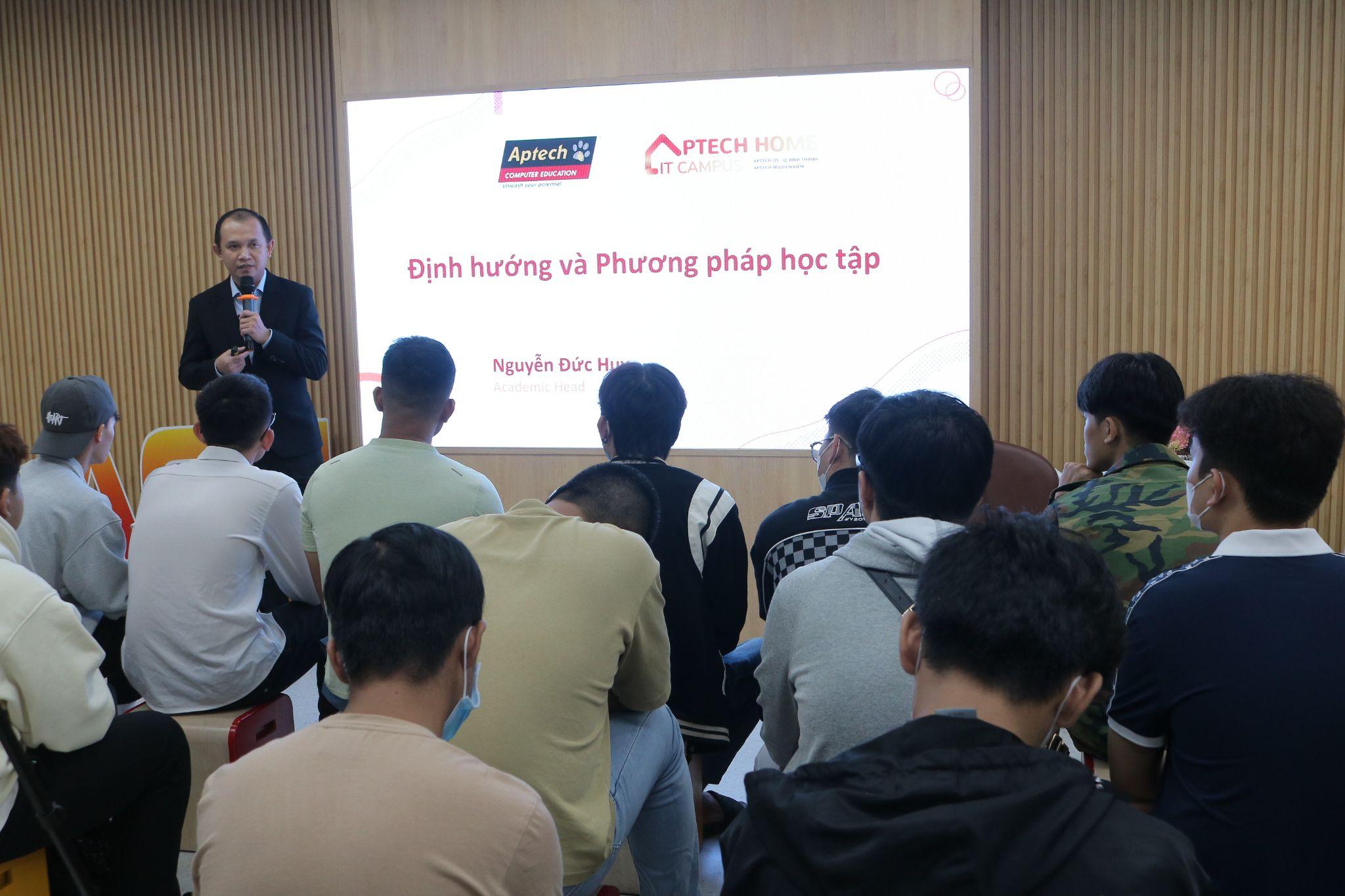 Ngành IT năm 2025 vẫn hot, nhưng vì sao nhiều sinh viên vẫn thất nghiệp? - 2