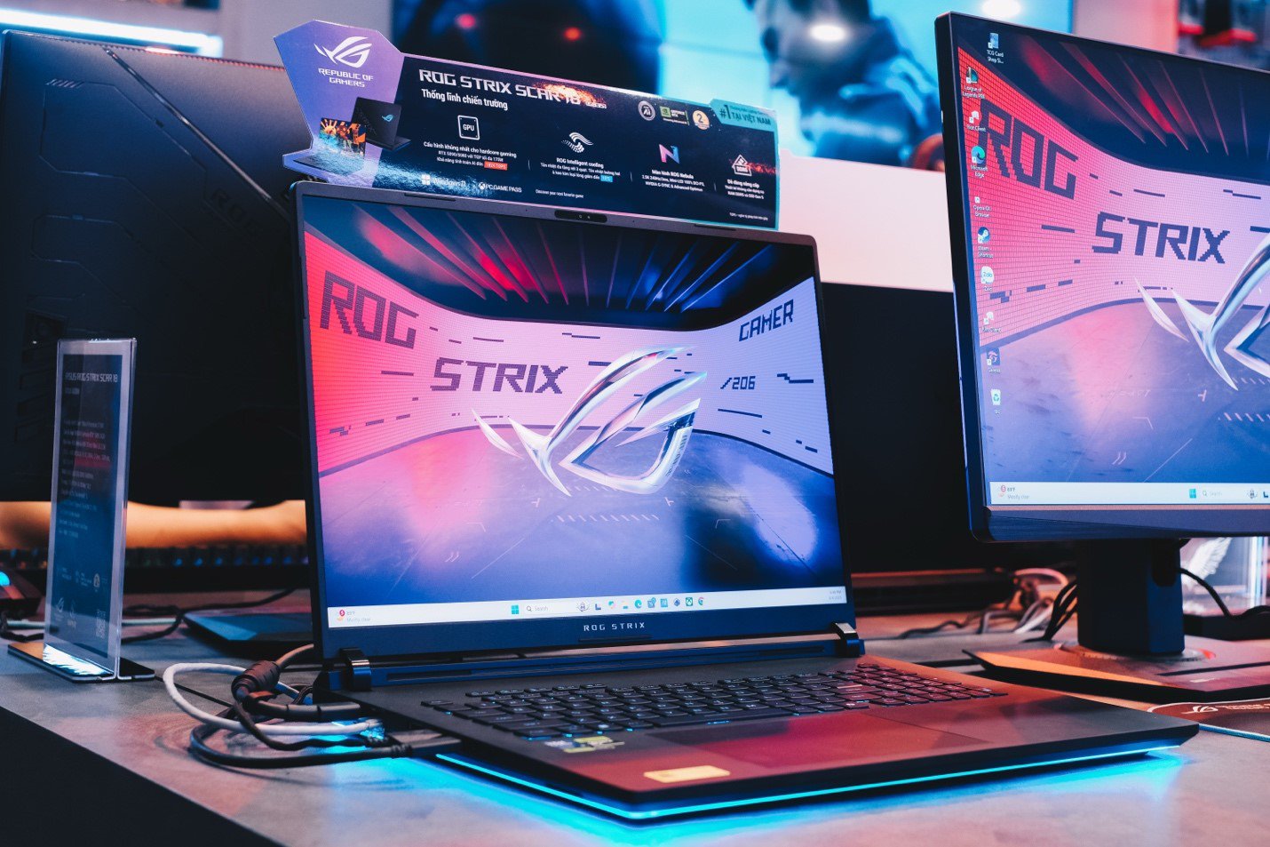 Người mê công nghệ có chốn mới ở Sài Gòn: Từ laptop 10 triệu đến hơn 140 triệu đều được sờ tận tay - 3
