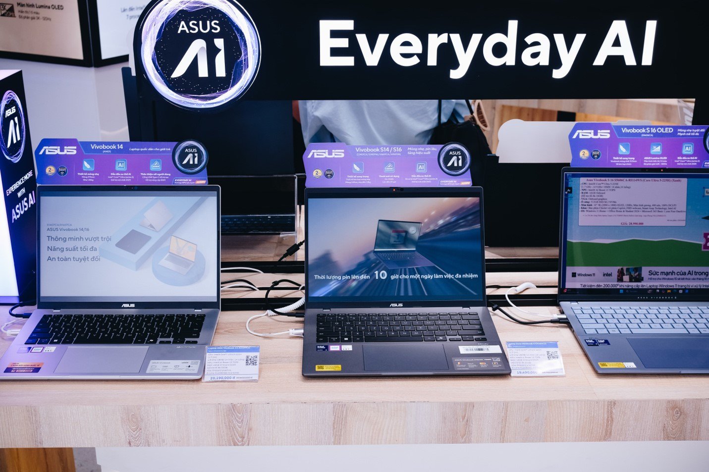 Người mê công nghệ có chốn mới ở Sài Gòn: Từ laptop 10 triệu đến hơn 140 triệu đều được sờ tận tay - 5