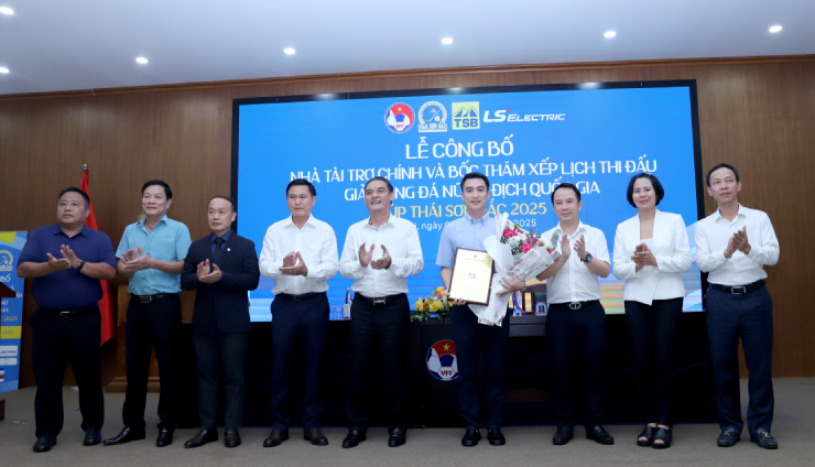 Huỳnh Như và TP.HCM mơ 14 lần lên ngôi Nữ hoàng, Thái Nguyên T&T có thể ngáng đường? - 1