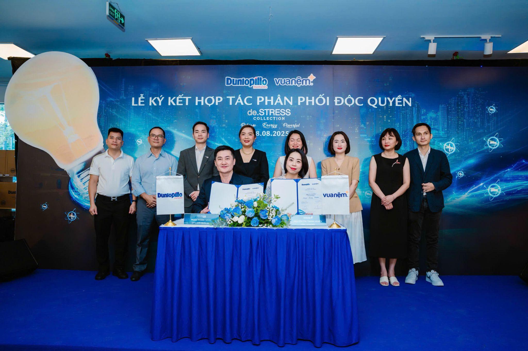 Dunlopillo & Vua Nệm ký kết phân phối độc quyền BST nệm de.STRESS – Cá nhân hóa giấc ngủ với công nghệ châu Âu - 1